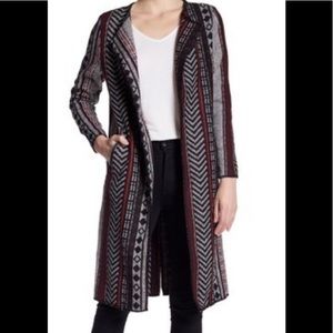 Anama button pattern jacket- red gray and black